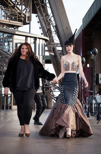 Unconventional Catwalk Took Over Paris The Phenomenal Success of Jessia Minh Anhs Autumn Fashion Show Atop the Eiffel Tower